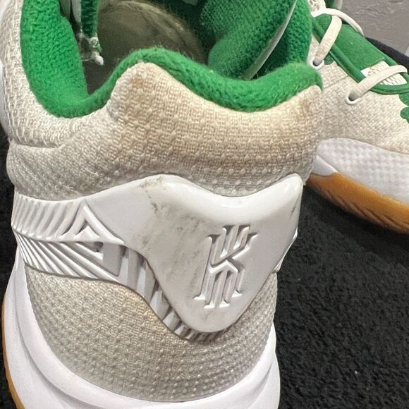 ?? Nike Kyrie Flytrap 2 Basketball Sneakers “White/Green-Gum\